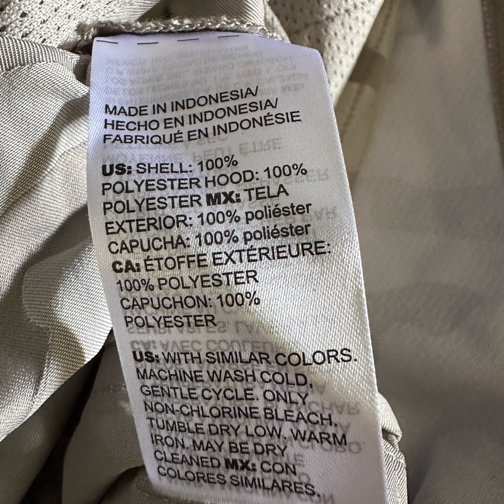 Chico’s Zenergy camo embossed anorak jacket grey size 0 = 4/6. NWT - Picture 7 of 8